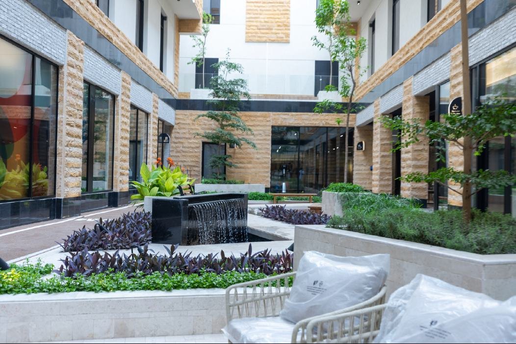 Courtyard water feature and planting